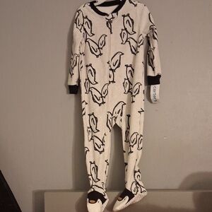 FINAL $4  ! Carter's Cream and Black Penguin Footie Pajamas. Sz.3T